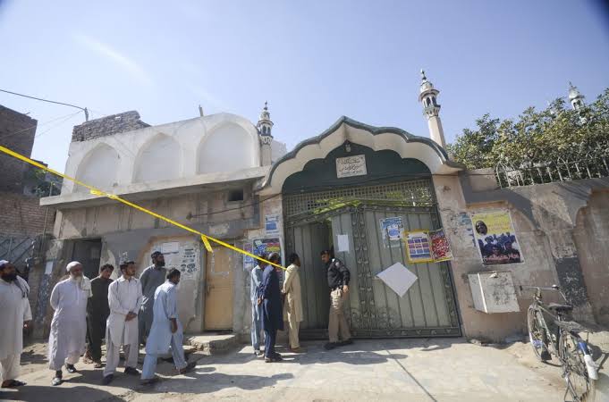 Pakistani madrasas provide military training to Taliban: documents