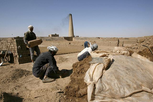 انتقال کورههای خشتپزی از داخل شهر هرات به بیرون شهر
